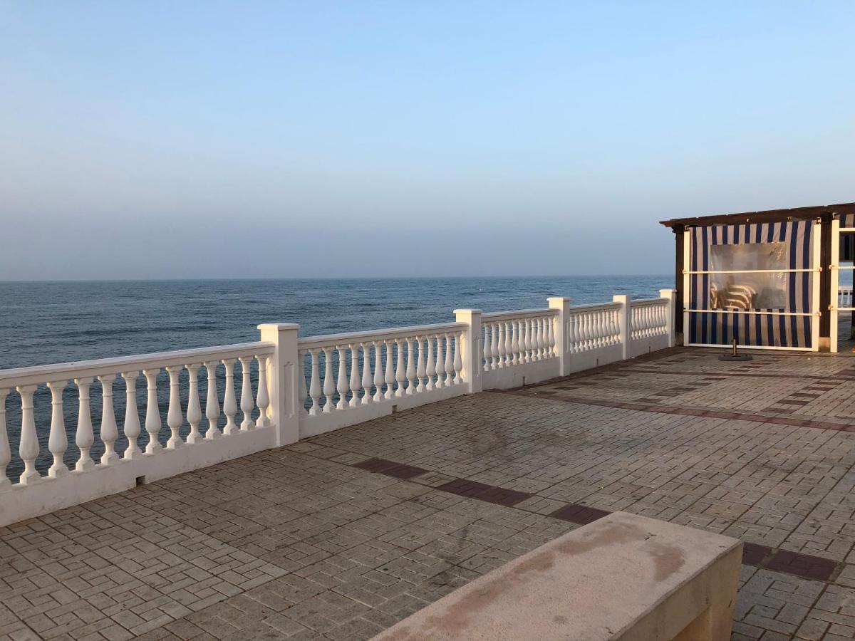 Ribera Playa Alhamar Daire Sitio de Calahonda Dış mekan fotoğraf