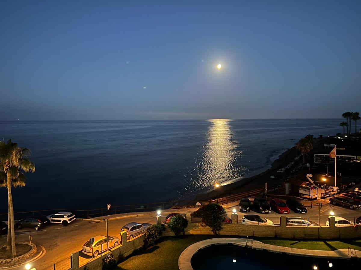 Ribera Playa Alhamar Daire Sitio de Calahonda Dış mekan fotoğraf